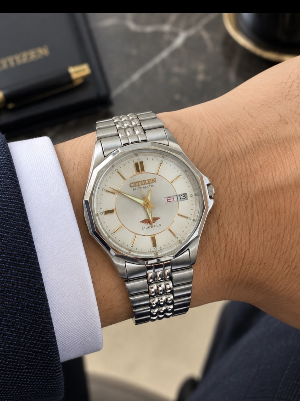 Citizen Two-Tone Silver and Gold Men's Automatic Watch 21 Jewels